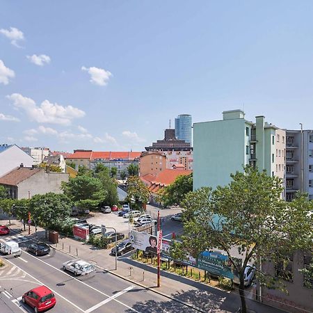 Cozy & Spacious Family Stay Near Train Station Μπρατισλάβα Εξωτερικό φωτογραφία