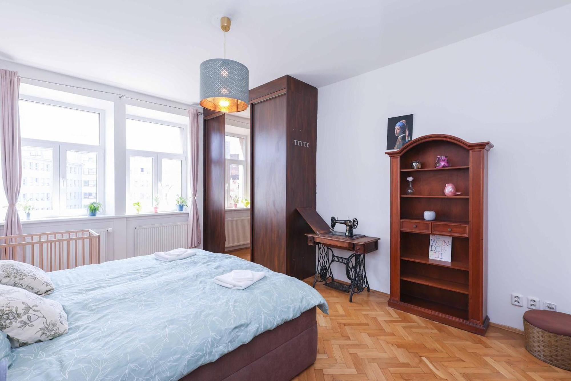 Cozy & Spacious Family Stay Near Train Station Μπρατισλάβα Εξωτερικό φωτογραφία